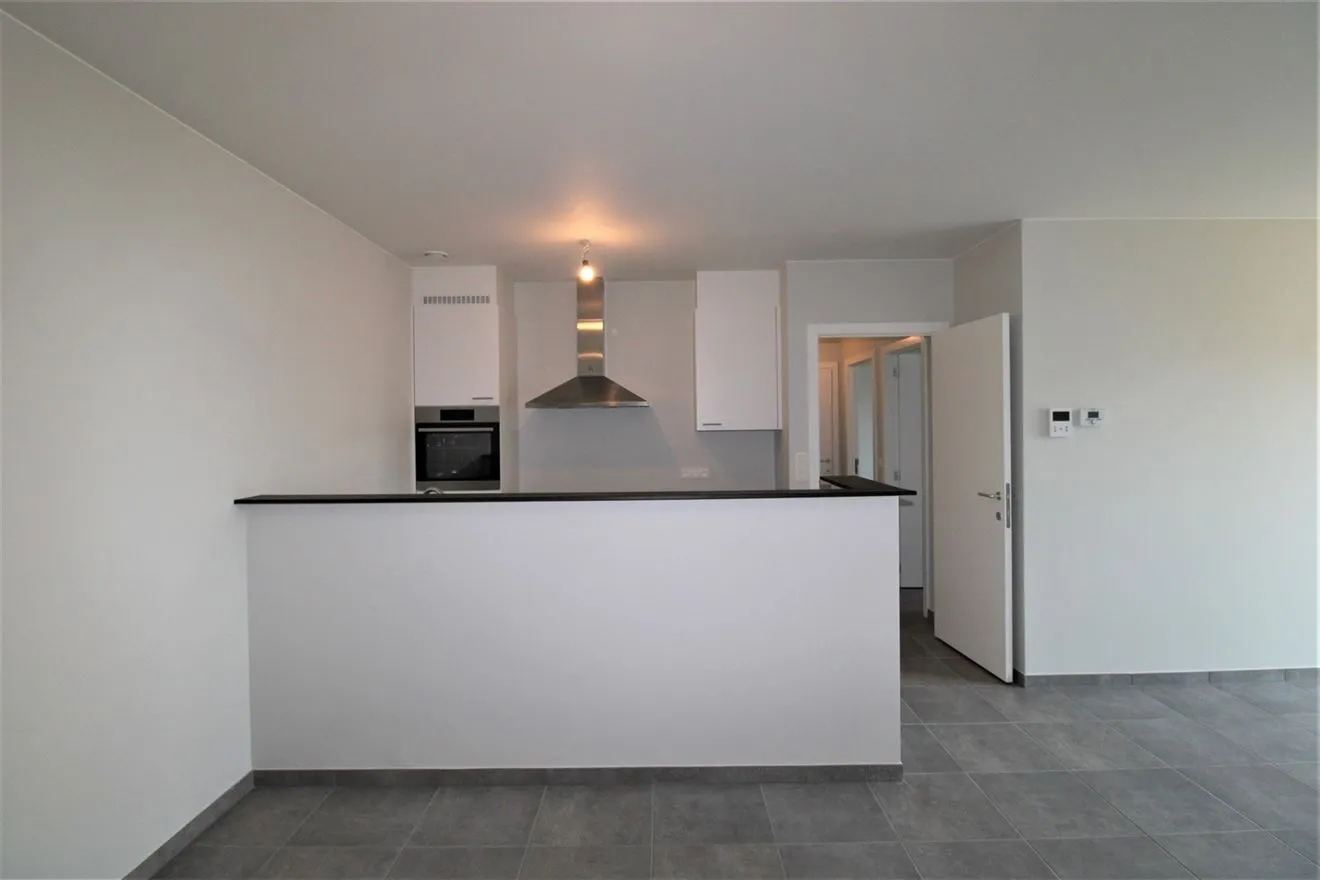 Apartman Kiadó - 2018 ANTWERPEN BE Image 6